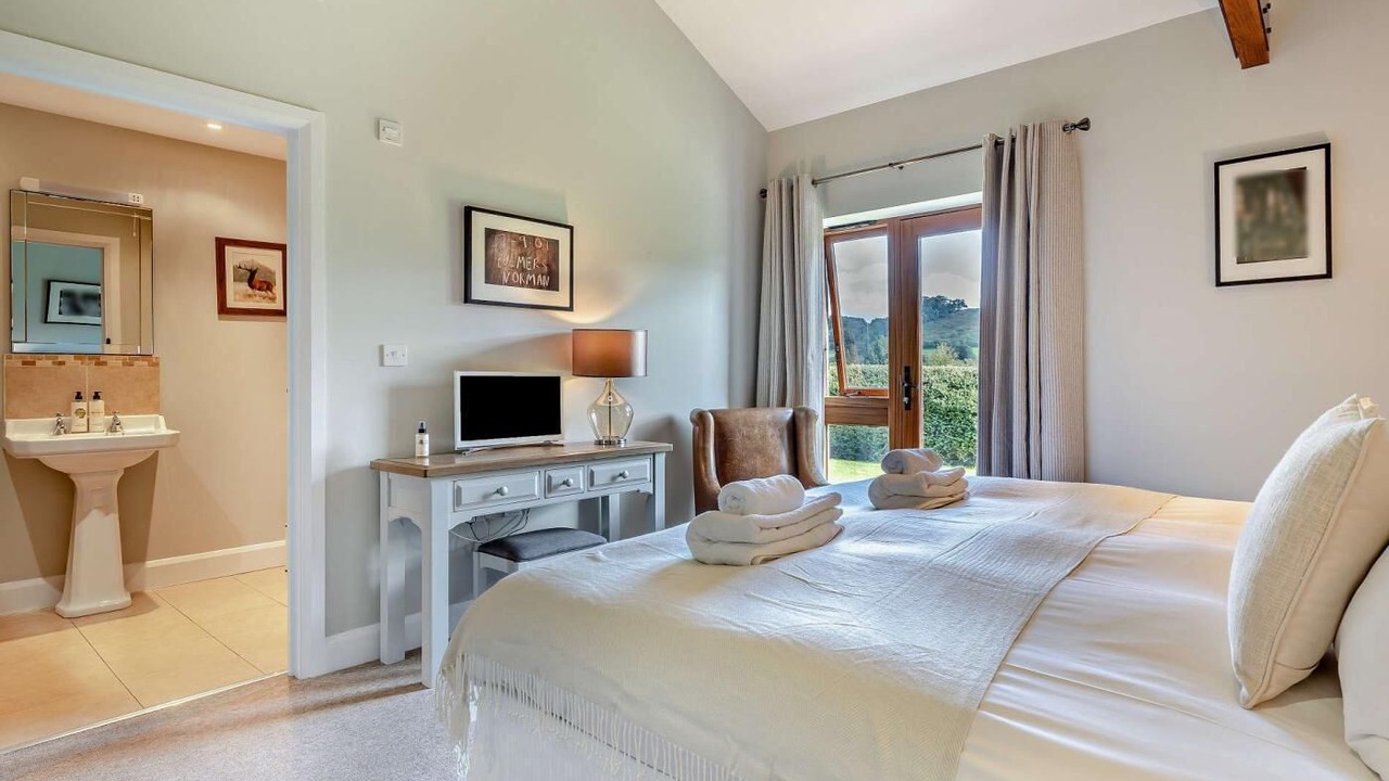 Photo of Bedroom in Corton Denham