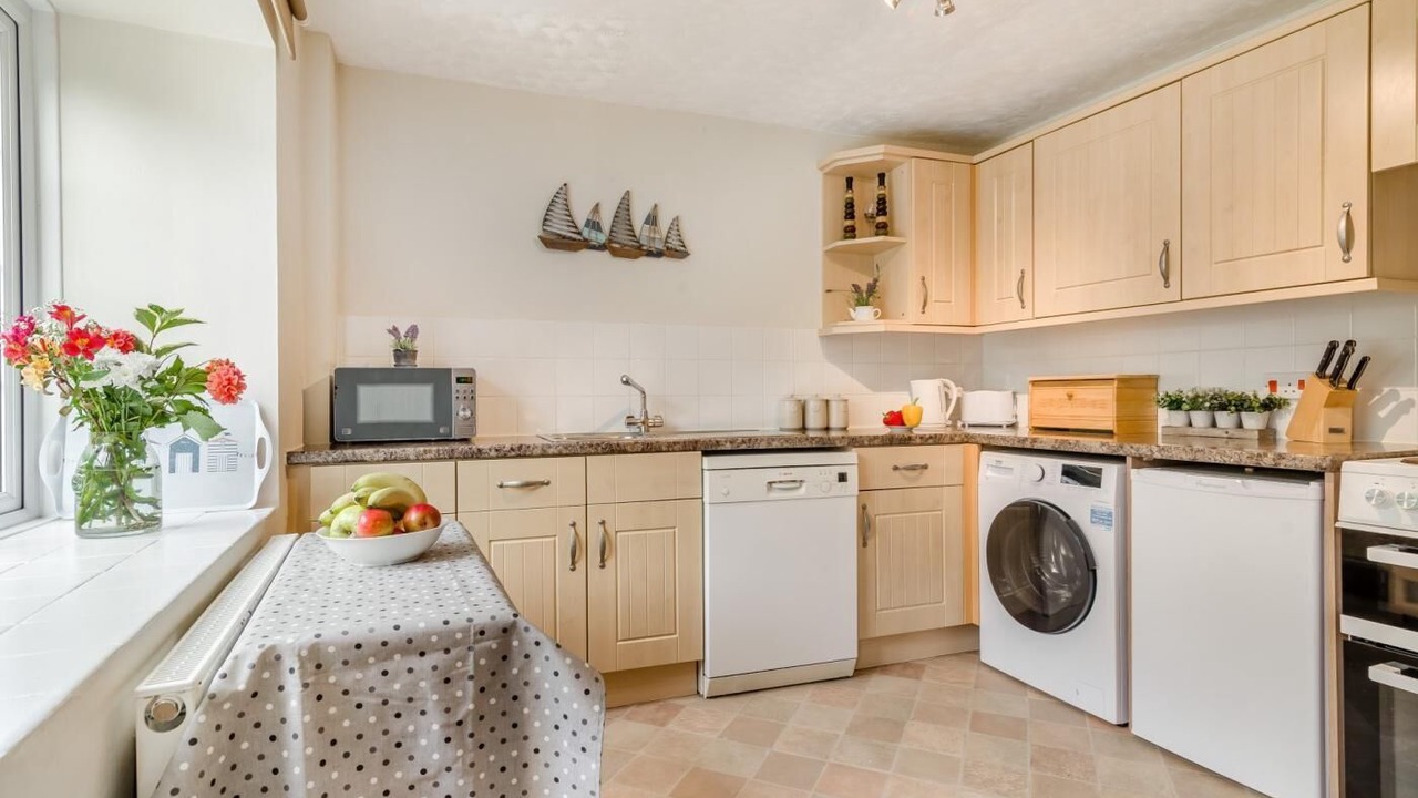 Photo of Kitchen in West Compton