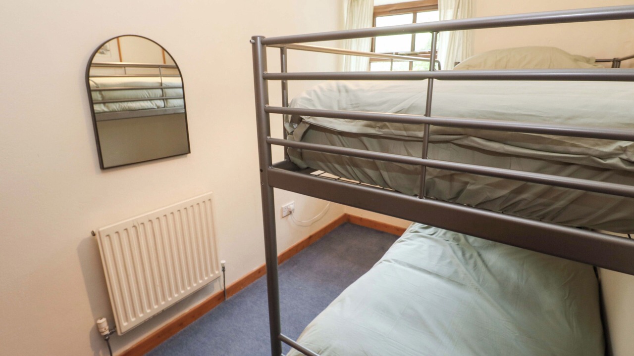 Photo of Bedroom in Cury