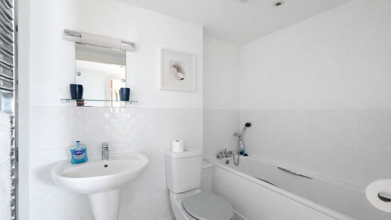 Photo of Bathroom in Southampton City Centre