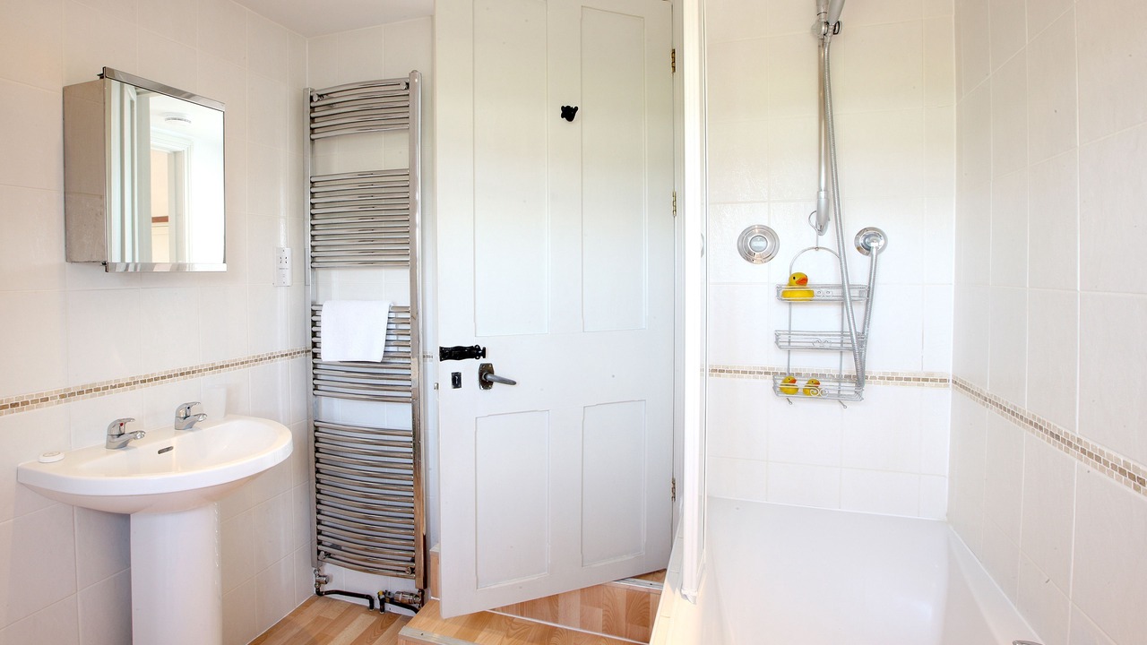 Photo of Bathroom in South Perrott