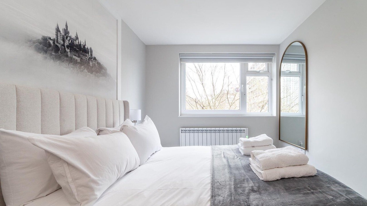 Photo of Bedroom in Elephant and Castle