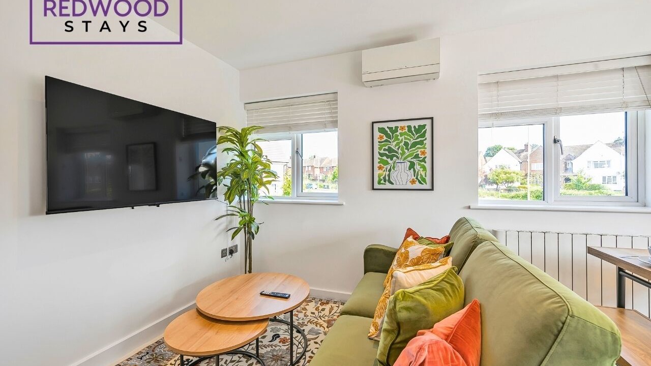 Photo of Livingroom in Basingstoke