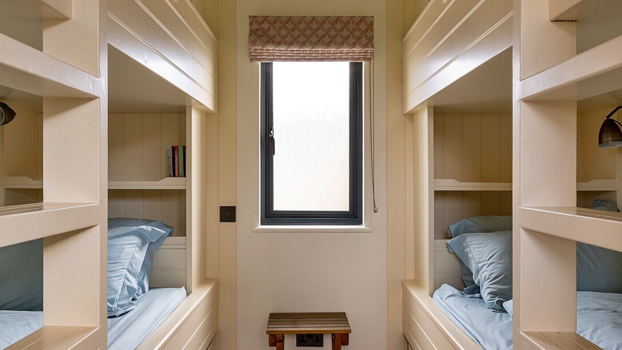 Photo of Bedroom in Hawling