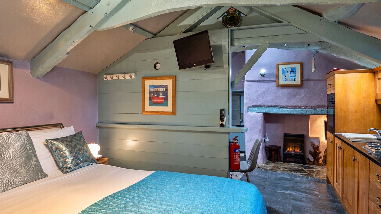Photo of Bedroom in Tintagel