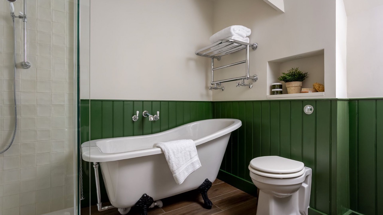 Photo of Bathroom in Daglingworth