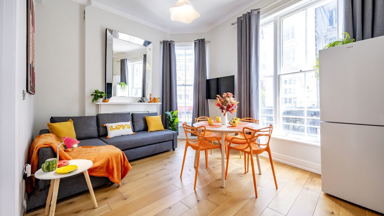 Photo of Livingroom in Bayswater