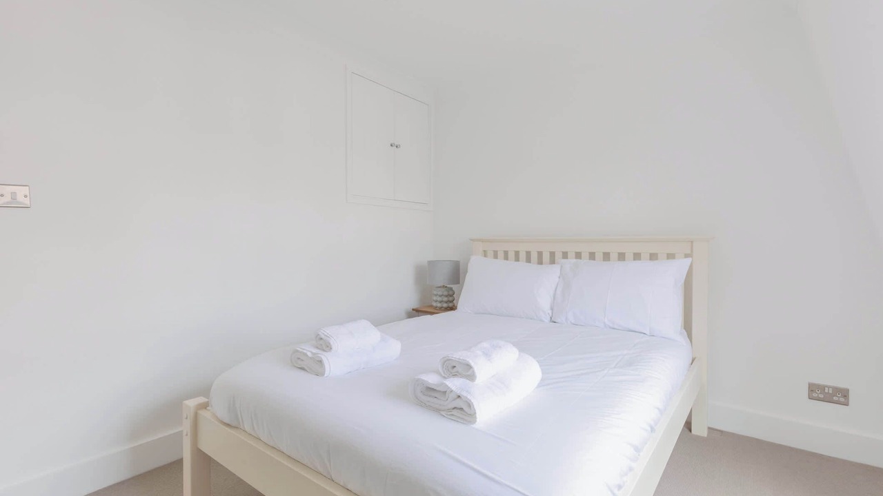 Photo of Bedroom in Vauxhall