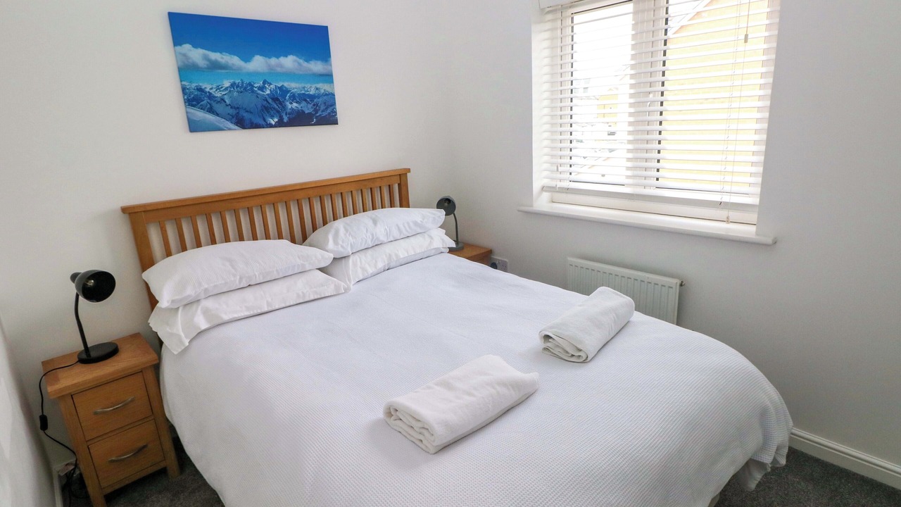 Photo of Bedroom in Crynant