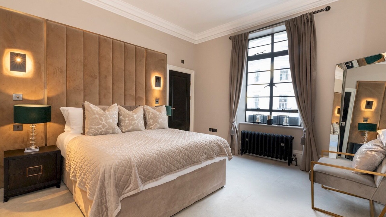 Photo of Bedroom in Bayswater