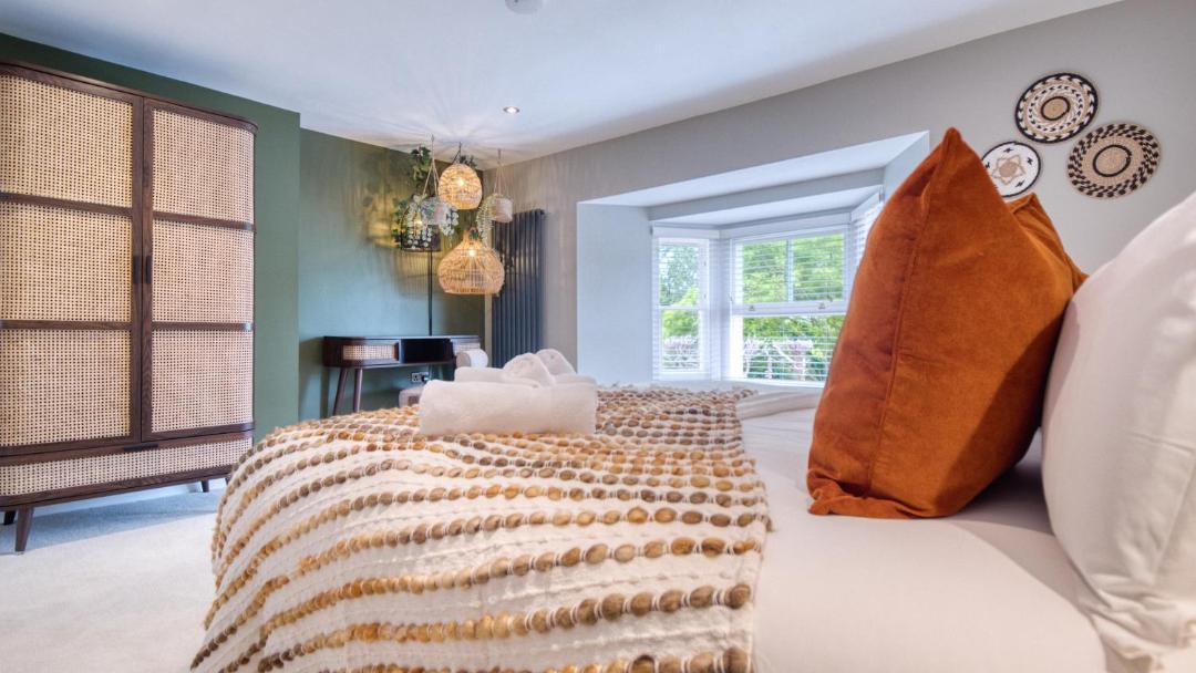 Photo of Bedroom in Burford