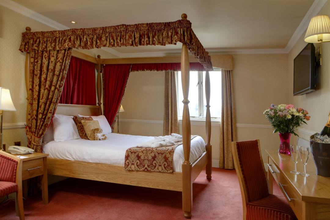 Photo of Bedroom in Falfield