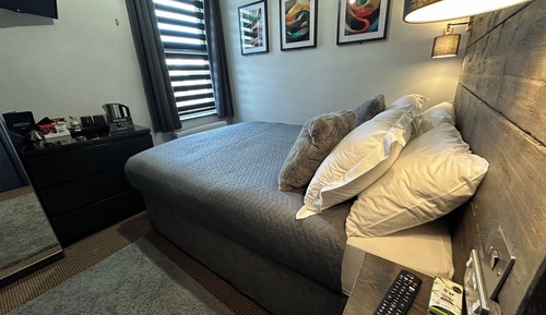 Economy Double Room (Room 6)