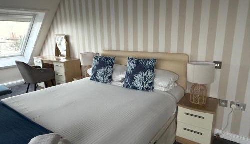 Large Executive Room