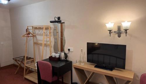 Twin Room with Bath