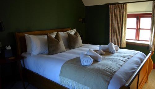 Deluxe King Suite