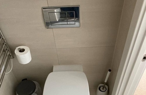 Ocean Village Apartment | Stunning 3-Bed, 3-Bath Apartment in Southampton