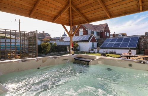 Pevensey House | Marine House